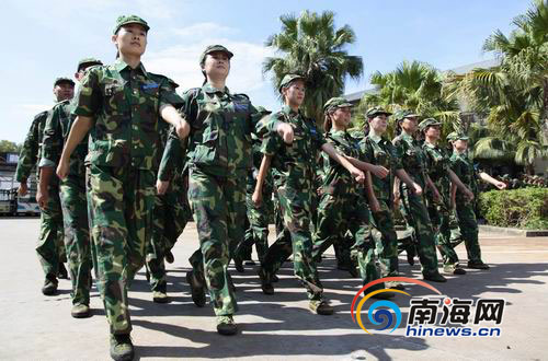 三亞南山景區(qū)淡季練“內(nèi)功”全員軍訓提升服務作風